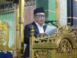 Penjabat Bupati Konawe Salat IED di Masjid Babussalam Unaaha