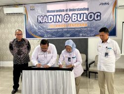 Kadin Sultra dan Bulog Teken MoU Untuk Kembangkan UMKM Berbasis Rumah Pangan Kita