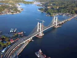 Seorang Pria Dikabarkan Lompat dari Jembatan Teluk Kendari, Tim SAR Lakukan Pencarian