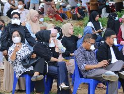 Pelantikan di TPA Mataiwoi Jadi Sorotan, Bau Menyengat dan Keterlambatan Warnai Agenda